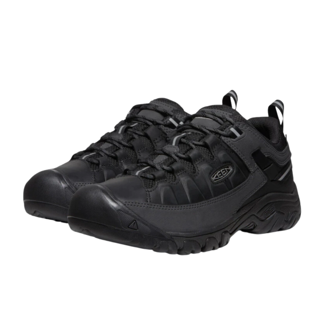 Men's Targhee III Waterproof - Triple Black (Regular Width)